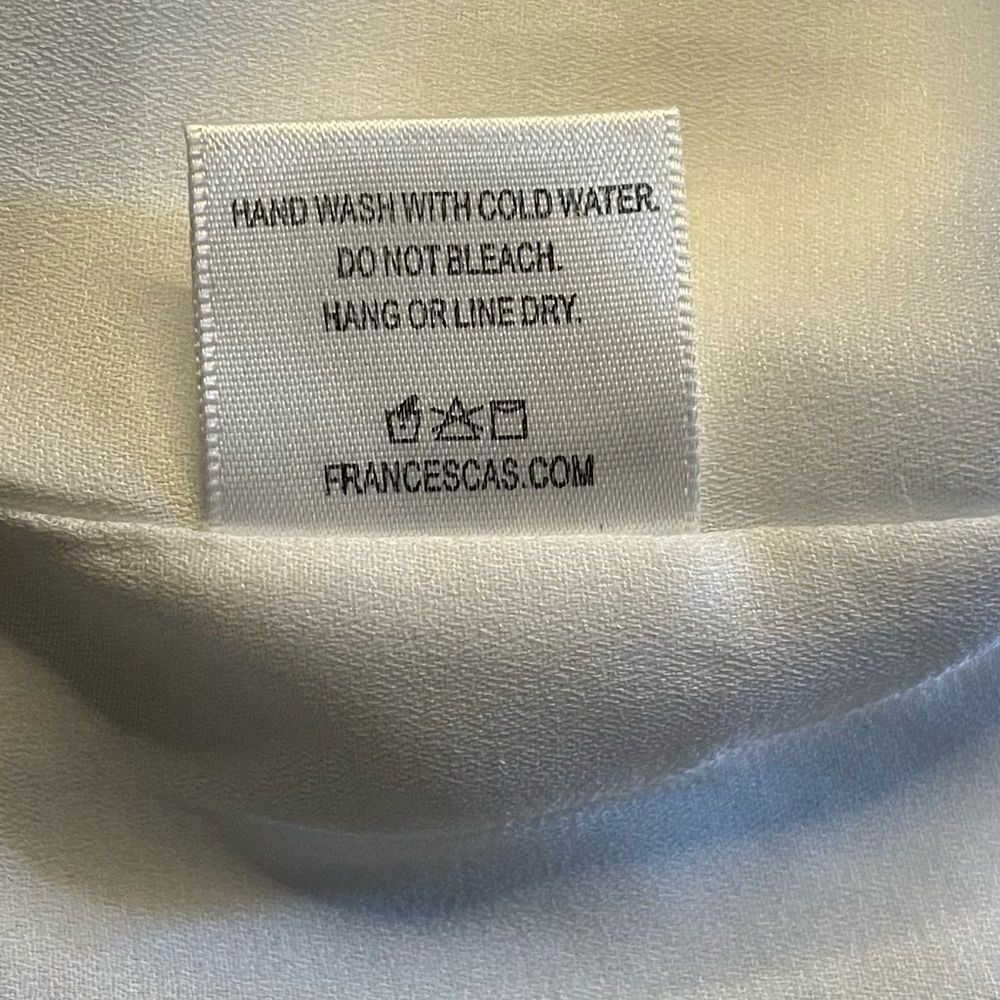 Size M beautiful top - Picture 7 of 7